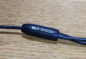 MDR-EX0300